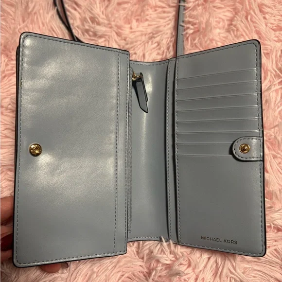 Michael Kors Light Blue jet set small Crossbody Bag - Picture 6 of 12